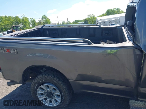 2021 Ford F-250 XL with VIN 1FTBF2B61MEC55902, listed as a IAAI auction lot 42387888 with Not provided miles and . Bid and sale history available at DreamBid. Image 8.