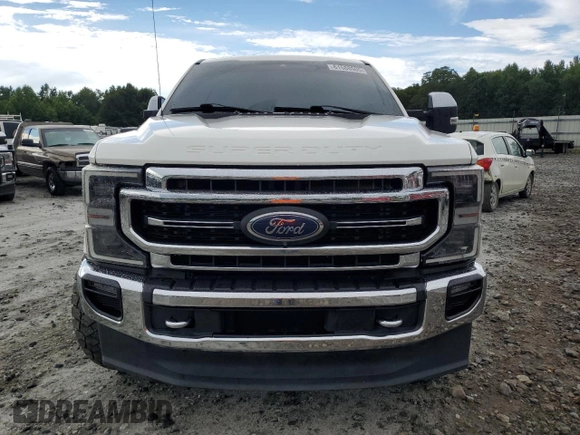 2021 Ford F-250 XL with VIN 1FT8W2BTXMEC41464, listed as a Copart auction lot 61588905 with 131,973 mi miles and Salvage title. Bid and sale history available at DreamBid. Image 5.