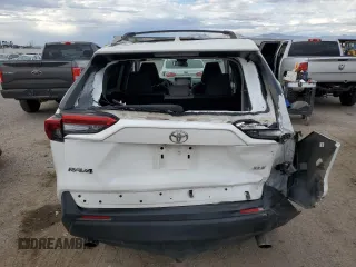 2019 Toyota RAV4 XLE with VIN 2T3W1RFVXKW043919, listed as a Copart auction lot 52998715 with 55,593 mi miles and Salvage Title. Bid and sale history available at carsss.com. Image 6.