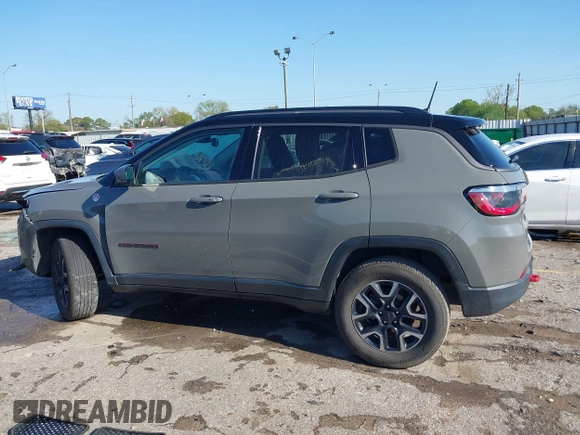 2019 Jeep Compass Trailhawk with VIN 3C4NJDDB2KT716281, listed as a IAAI auction lot 41840458 with 89,246 mi miles and . Bid and sale history available at DreamBid. Image 14.