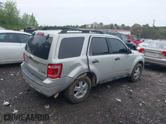 2008 Ford Escape XLT with VIN 1FMCU93148KC00109, listed as a IAAI auction lot 41859745 with 202,312 mi miles. Bid and sale history available at carsss.com. Image 6.