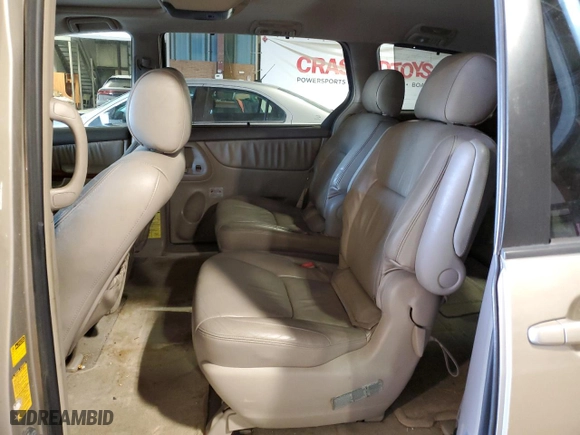 2004 Toyota Sienna XLE with VIN 5TDZA22C24S156857, listed as a Copart auction lot 53266025 with 246,838 mi miles and Clean Title. Bid and sale history available at carsss.com. Image 11.