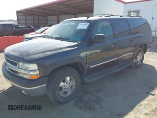2006 Chevrolet Suburban LT with VIN 3GNEC16Z56G125032, listed as a IAAI auction lot 41836586 with 239,472 mi miles. Bid and sale history available at carsss.com. Image 2.