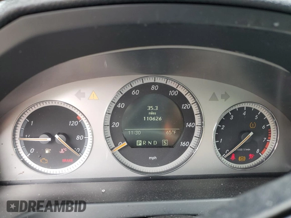 2008 Mercedes-Benz C 300 Sport with VIN WDDGF54X98R034209, listed as a Copart auction lot 59236495 with 110,626 mi miles and Salvage title. Bid and sale history available at DreamBid. Image 9.