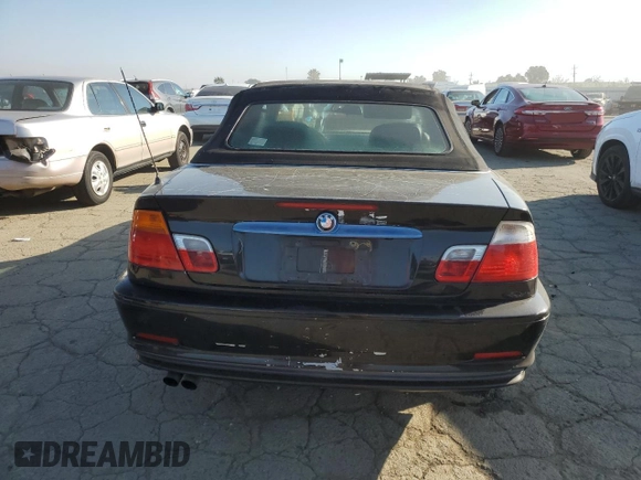 2002 BMW 3 Series 325Ci with VIN WBABS33492PG85628, listed as a Copart auction lot 87920765 with 175,000 mi miles and Salvage Title. Bid and sale history available at carsss.com. Image 6.