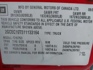 2001 Chevrolet Silverado 1500 LS with VIN 2GCEC19T511133164, listed as a IAAI auction lot 42040766 with 190,186 mi miles. Bid and sale history available at carsss.com. Image 9.