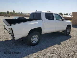 2023 Toyota Tacoma SR z VIN 3TMCZ5AN5PM594103, wystawiony jako Copart lot #52957955 z przebiegiem 21 759 mil mil oraz Szkoda całkowita • Salvage title. Historia ofert i sprzedaży dostępna na DreamBid. Obrazek 3.