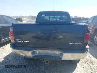 2006 Toyota Tacoma with VIN 5TEUU42N16Z162413, listed as a IAAI auction lot 41767068 with 300,572 mi miles. Bid and sale history available at carsss.com. Image 15.