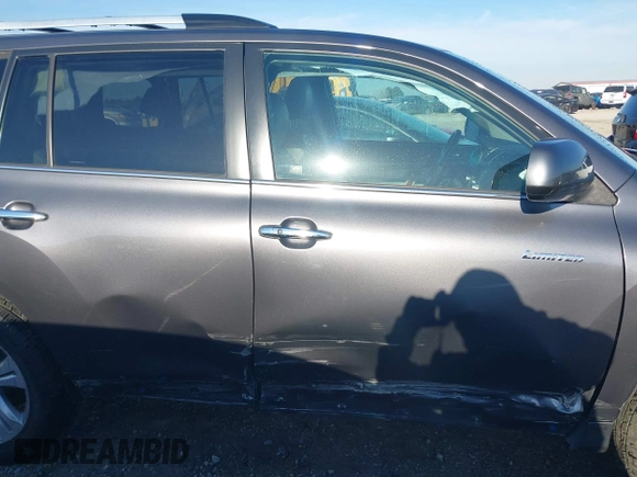 2011 Toyota Highlander Limited with VIN 5TDDK3EH9BS084430, listed as a IAAI auction lot 41821326 with 162,346 mi miles and . Bid and sale history available at DreamBid. Image 13.