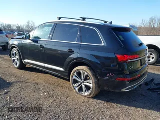 2022 Audi Q7 Premium Plus with VIN WA1LXBF74ND017516, listed as a IAAI auction lot 41814246 with 40,533 mi miles and . Bid and sale history available at DreamBid. Image 3.