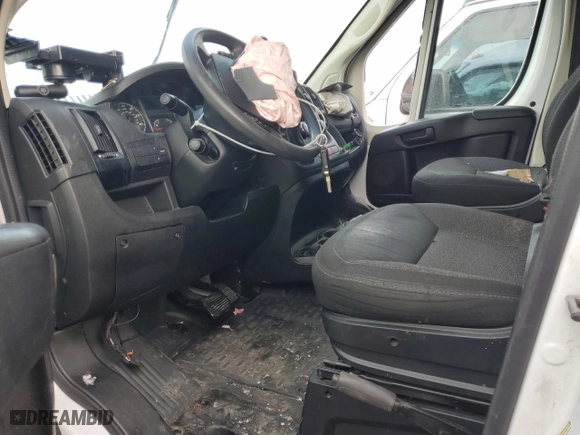 2019 Ram ProMaster Cargo Van with VIN 3C6URVJG7KE504143, listed as a Copart auction lot 45877345 with 300,689 mi miles and Salvage Title. Bid and sale history available at carsss.com. Image 7.