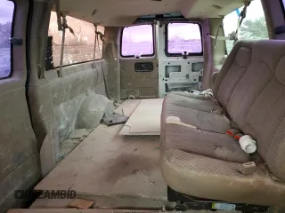 2005 Chevrolet Express Passenger with VIN 1GAHG39U351118043, listed as a Copart auction lot 70053224 with 264,381 mi miles and Clean title. Bid and sale history available at DreamBid. Image 10.