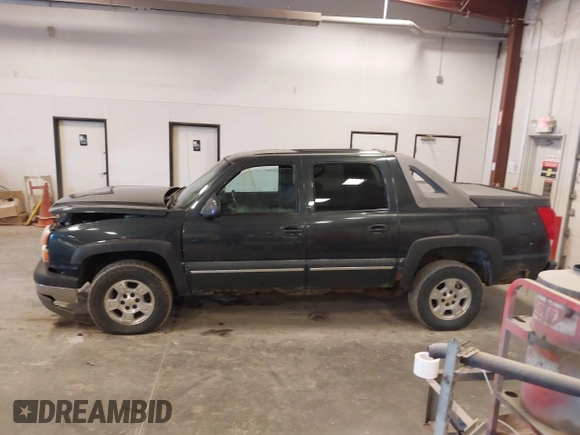 2003 Chevrolet Avalanche with VIN 3GNEC13T33G258707, listed as a IAAI auction lot 41911535 with 222,046 mi miles and . Bid and sale history available at DreamBid. Image 14.