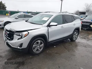 2021 GMC Terrain SLT z VIN 3GKALPEV3ML398696, wystawiony jako IAAI lot #41494101 z przebiegiem 42 327 mil mil oraz . Historia ofert i sprzedaży dostępna na DreamBid. Obrazek 17.