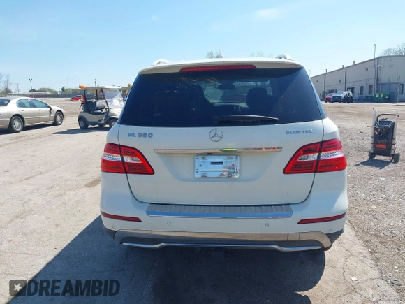 2013 Mercedes-Benz M 350 with VIN 4JGDA2EB0DA201610, listed as a IAAI auction lot 42123259 with 188,416 mi miles and . Bid and sale history available at carsss.com. Image 16.