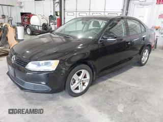 2011 Volkswagen Jetta TDI with VIN 3VWLL7AJ5BM128218, listed as a IAAI auction lot 42250334 with 184,169 mi miles and . Bid and sale history available at DreamBid. Image 2.
