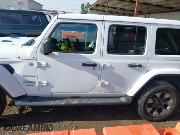 2018 Jeep Wrangler Unlimited Sahara z VIN 1C4HJXEG0JW321355, wystawiony jako IAAI lot #42343112 z przebiegiem 102 457 mil mil oraz . Historia ofert i sprzedaży dostępna na DreamBid. Obrazek 15.