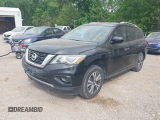 2017 Nissan Pathfinder SV z VIN 5N1DR2MN2HC637647, wystawiony jako IAAI lot #42668153 z przebiegiem 246 190 mil mil oraz . Historia ofert i sprzedaży dostępna na DreamBid. Obrazek 2.