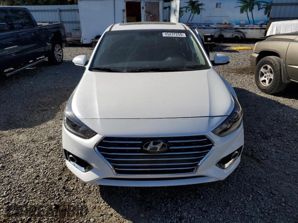 2018 Hyundai Accent Limited with VIN 3KPC34A33JE034558, listed as a Copart auction lot 45237255 with 18,054 mi miles and Salvage Title. Bid and sale history available at carsss.com. Image 5.
