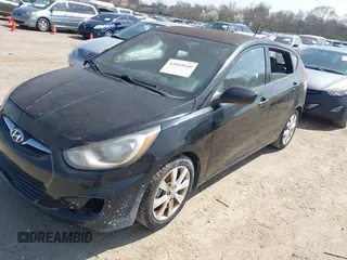 2012 Hyundai Accent SE with VIN KMHCU5AE8CU015055, listed as a IAAI auction lot 41814610 with 141,769 mi miles. Bid and sale history available at carsss.com. Image 2.
