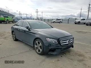 2019 Mercedes-Benz E 300 с VIN WDDZF4KB6KA648909, выставлен на аукционе Copart как лот 49472015 с пробегом 52 473 миль миль и Списание • Salvage title. История ставок и продаж доступна на DreamBid. Изображение 11.