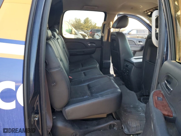 2012 Chevrolet Avalanche LT with VIN 3GNTKFE78CG234359, listed as a Copart auction lot 46911975 with 142,920 mi miles and Salvage Title. Bid and sale history available at carsss.com. Image 10.