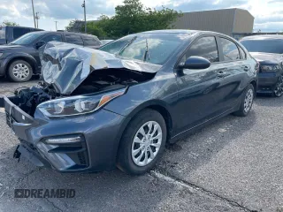 2021 Kia Forte LXS with VIN 3KPF24AD9ME381356, listed as a Copart auction lot 54947545 with 33,514 mi miles and Clean Title. Bid and sale history available at carsss.com. Image 2.