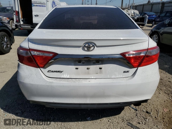2015 Toyota Camry XLE with VIN 4T1BF1FK5FU032378, listed as a Copart auction lot 52812325 with 172,579 mi miles and Salvage Title. Bid and sale history available at carsss.com. Image 6.