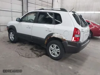 2006 Hyundai Tucson GLS with VIN KM8JN72D86U427695, listed as a IAAI auction lot 41875844 with 161,557 mi miles. Bid and sale history available at carsss.com. Image 3.