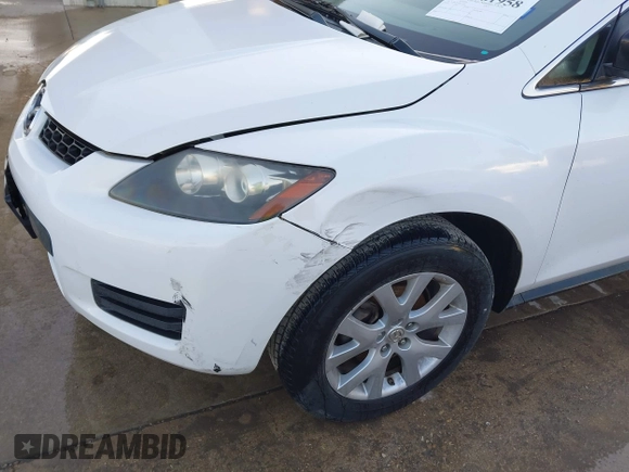 2007 Mazda CX-7 Sport with VIN JM3ER293X70110110, listed as a IAAI auction lot 41981958 with 124,258 mi miles. Bid and sale history available at carsss.com. Image 6.