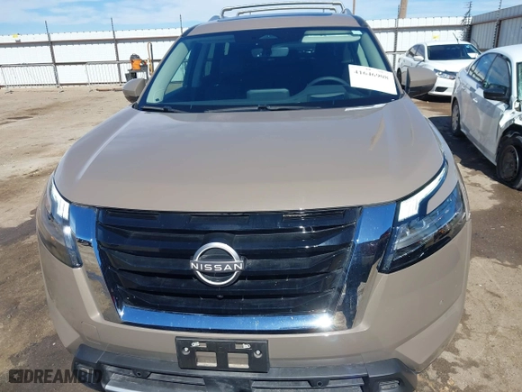 2024 Nissan Pathfinder Platinum with VIN 5N1DR3DG8RC218498, listed as a IAAI auction lot 41646908 with 7,361 mi miles. Bid and sale history available at carsss.com. Image 13.