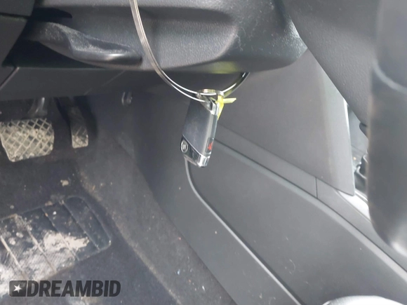 2021 Volkswagen Atlas SEL with VIN 1V2BR2CA8MC505723, listed as a IAAI auction lot 41423187 with 55,890 mi miles and . Bid and sale history available at DreamBid. Image 11.