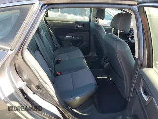 2018 Honda Clarity Plug-In Hybrid with VIN JHMZC5F16JC006069, listed as a Copart auction lot 61131514 with 131,231 mi miles and Salvage Title. Bid and sale history available at carsss.com. Image 10.