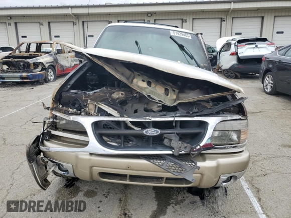 2000 Ford Explorer Eddie Bauer with VIN 1FMDU84P8YZB06825, listed as a Copart auction lot 51429485 with Not provided miles and Salvage title. Bid and sale history available at DreamBid. Image 5.
