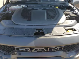 2021 Ram 1500 z VIN NCS107300, wystawiony jako Copart lot #66329055 z przebiegiem 25 123 mil mil oraz Szkoda całkowita • Salvage title. Historia ofert i sprzedaży dostępna na DreamBid. Obrazek 11.