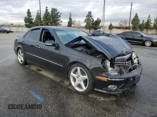 2008 Mercedes-Benz E-Class Sport 5.5L with VIN WDBUF72X48B328801, listed as a Copart auction lot 48592935 with 91,851 mi miles and Salvage Title. Bid and sale history available at carsss.com. Image 4.