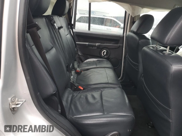 2010 Jeep Commander Sport с VIN 1J4RG4GKXAC137037, выставлен на аукционе Copart как лот 43152605 с пробегом 143 700 миль миль и Списание • Salvage title. История ставок и продаж доступна на DreamBid. Изображение 11.