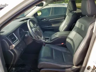 2017 Toyota Highlander Hybrid Limited with VIN 5TDDGRFH6HS036685, listed as a Copart auction lot 59726925 with 18,191 mi miles and Salvage title. Bid and sale history available at DreamBid. Image 7.