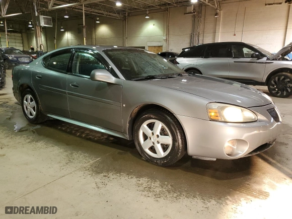 2007 Pontiac Grand Prix with VIN 2G2WP552671165048, listed as a Copart auction lot 48580955 with 175682 miles and Clean Title. Bid and sale history available at carsss.com. Image 4.