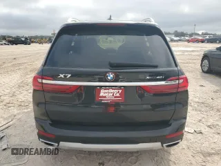 2020 BMW X7 xDrive40i with VIN 5UXCW2C01L9B96566, listed as a Copart auction lot 44604155 with 0 mi miles and Clean Title. Bid and sale history available at carsss.com. Image 6.