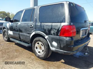 2005 Lincoln Navigator Luxury z VIN 5LMFU27545LJ03545, wystawiony jako IAAI lot #41630300 z przebiegiem 157 681 mil mil oraz . Historia ofert i sprzedaży dostępna na DreamBid. Obrazek 3.