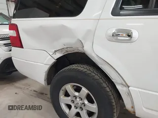 2010 Ford Expedition SSV с VIN 1FMJU1G54AEB48894, выставлен на аукционе IAAI как лот 41762529 с пробегом 134 609 миль миль и . История ставок и продаж доступна на DreamBid. Изображение 15.