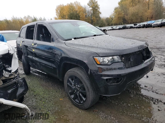 2020 Jeep Grand Cherokee Laredo E with VIN 1C4RJFAG2LC317963, listed as a Copart auction lot 80156074 with 24,983 mi miles and Salvage Title. Bid and sale history available at carsss.com. Image 4.