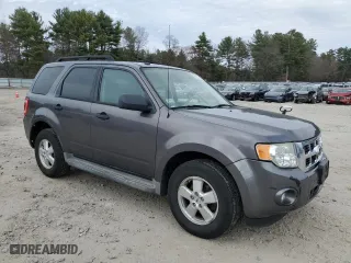2009 Ford Escape XLT with VIN 1FMCU93G19KD14624, listed as a Copart auction lot 52132105 with 120,500 mi miles and Clean Title. Bid and sale history available at carsss.com. Image 4.