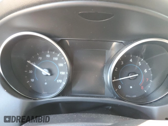 2019 Jaguar F-Pace 25t Premium with VIN SADCJ2FX0KA601596, listed as a Copart auction lot 61056715 with Not provided miles and Salvage title. Bid and sale history available at DreamBid. Image 9.