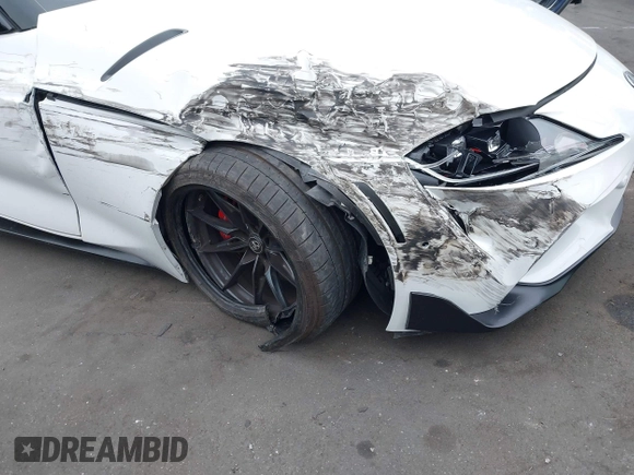 2024 Toyota Supra 3.0 with VIN WZ1DB0G09RW068052, listed as a IAAI auction lot 42164218 with 8,694 mi miles and . Bid and sale history available at DreamBid. Image 6.