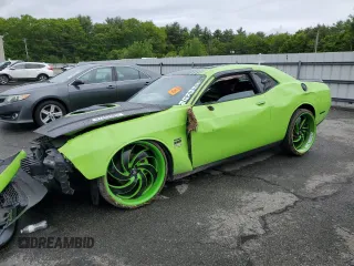 2015 Dodge Challenger R/T с VIN 2C3CDZAT2FH855323, выставлен на аукционе Copart как лот 57483085 с пробегом 48 801 миль миль и Списание • Salvage title. История ставок и продаж доступна на DreamBid. Изображение 1.