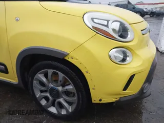 2014 FIAT 500L Trekking with VIN ZFBCFADH9EZ028886, listed as a IAAI auction lot 41439379 with 237,717 mi miles and . Bid and sale history available at DreamBid. Image 6.
