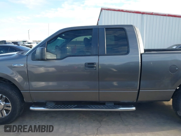2008 Ford F-150 XLT z VIN 1FTPX14V38FA57291, wystawiony jako IAAI lot #41290111 z przebiegiem 189 010 mil mil oraz . Historia ofert i sprzedaży dostępna na DreamBid. Obrazek 14.