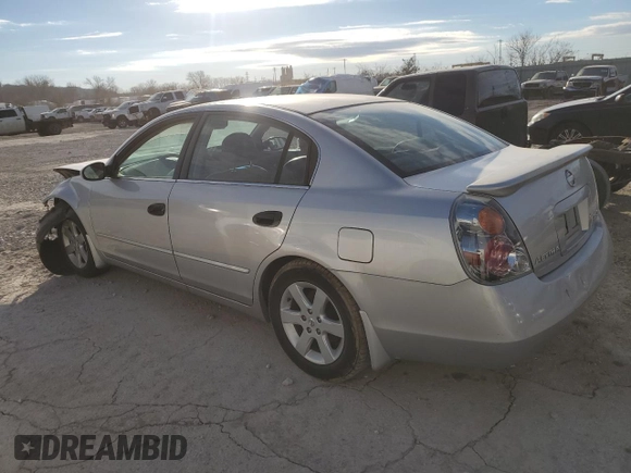 2002 Nissan Altima SL with VIN 1N4AL11D72C219113, listed as a Copart auction lot 82218234 with 0 mi miles and Salvage Title. Bid and sale history available at carsss.com. Image 2.